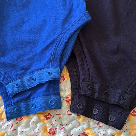 Nike Bundle Two 9 Months Nike Onesies Short Sleeve Snap Button Crotch - Picture 4 of 7